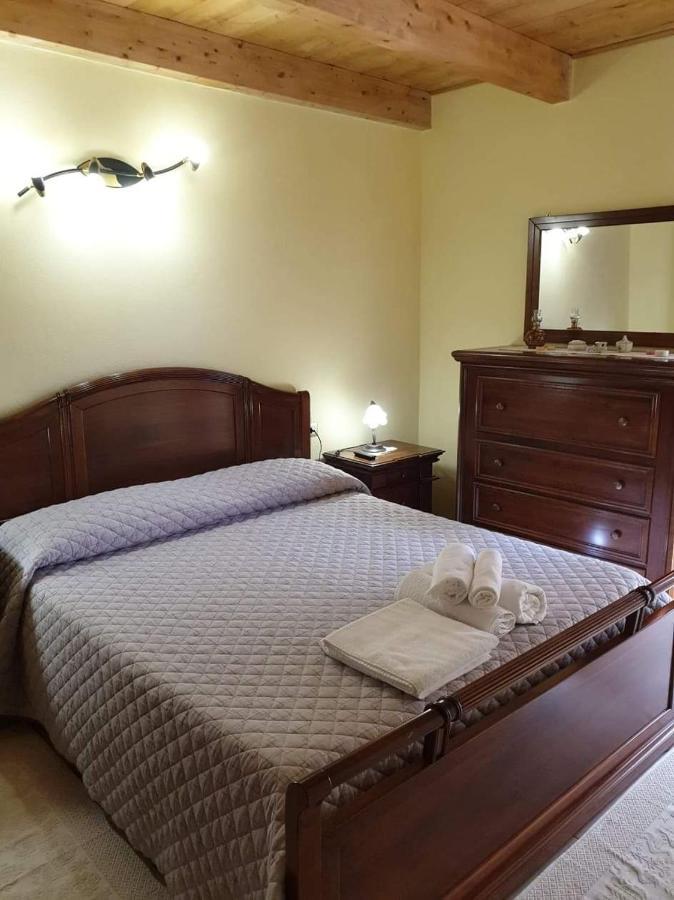 Estia Bed and Breakfast Scano Montiferro Exteriör bild