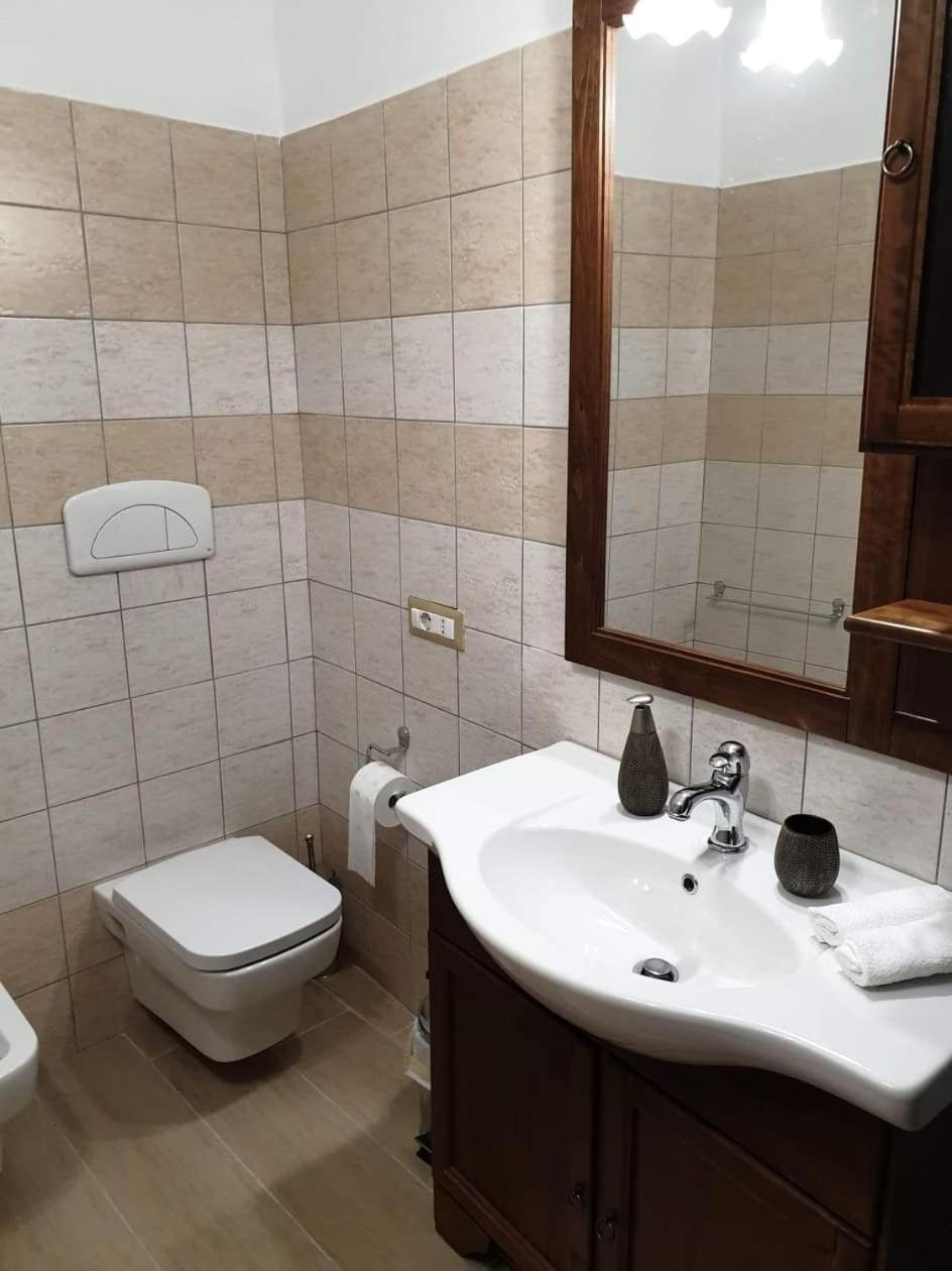 Estia Bed and Breakfast Scano Montiferro Rum bild